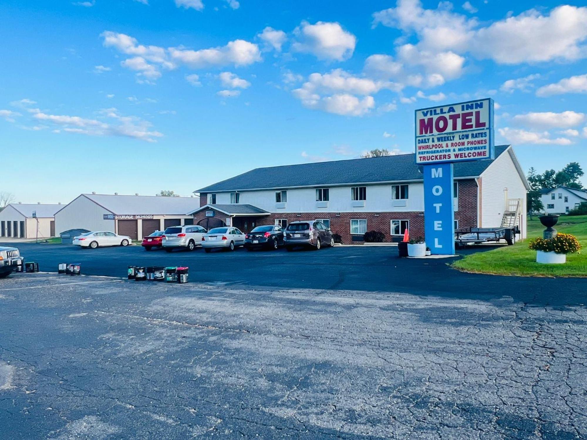 Villa Inn Motel Near Hwy 12 Wi Capital O Fort Atkinson Buitenkant foto
